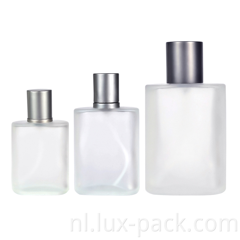 Groothandel op maat Lege Mini Refilleerbare Spray Glass Perfumes 50 ml glas